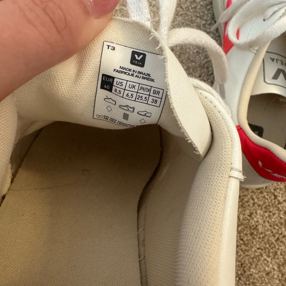 Veja white/pink sneakers sz 8.5 (40) - Picture 4 of 6